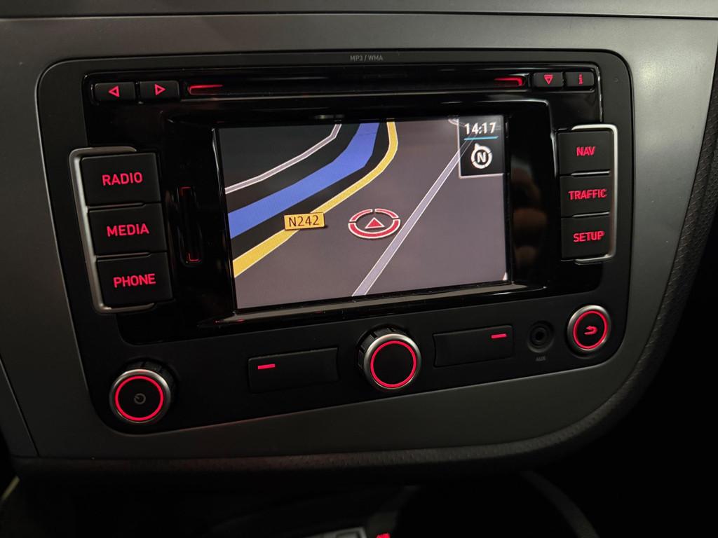 Seat Leon 1.2 TSI Ecomotive Businessline COPA-Airco-Cruise-n, Voorwielaandrijving, Euro 5, Gebruikt, 4 cilinders