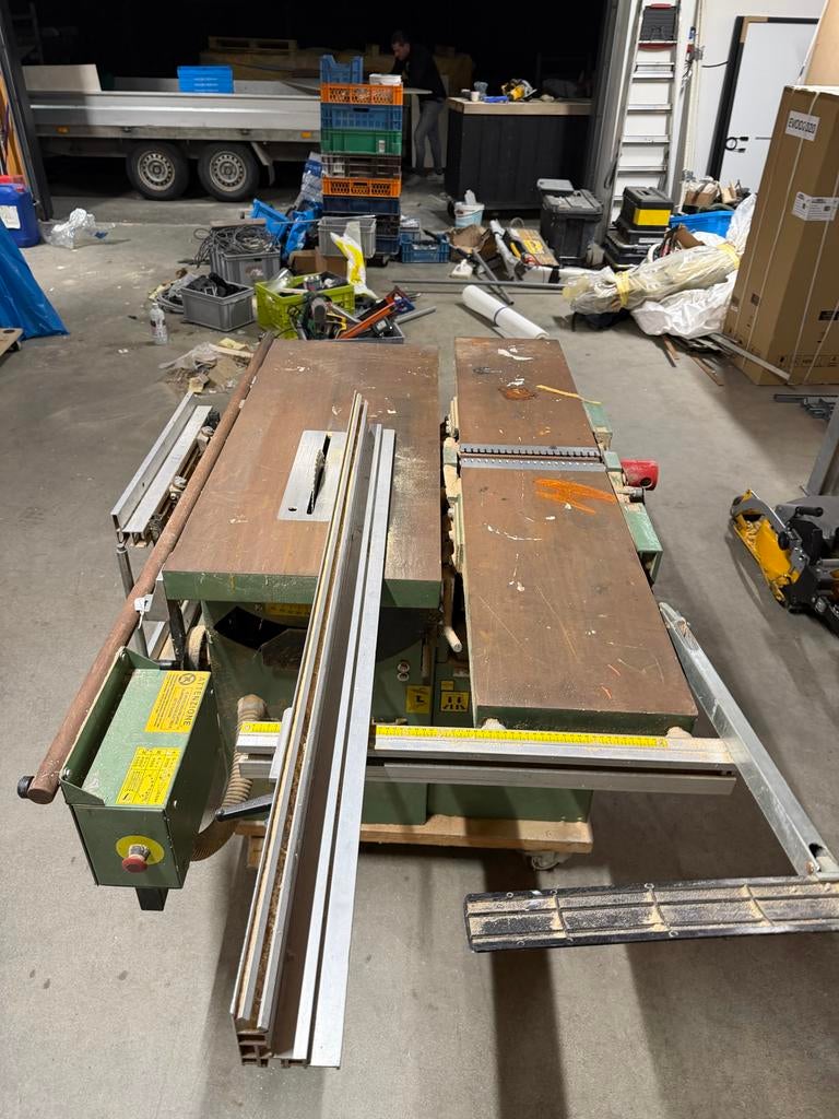MOET NU WEG. Professionele zaagmachine schaaftafel, Gebruikt, 70 mm of meer, Overige typen, Ophalen of Verzenden