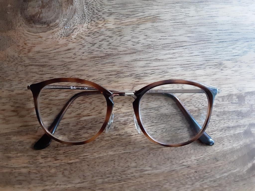 Ray Ban bril montuur.z.g.a.n.Nauwelijks gedragen., Sieraden, Tassen en Uiterlijk, Zonnebrillen en Brillen | Dames, Ophalen of Verzenden