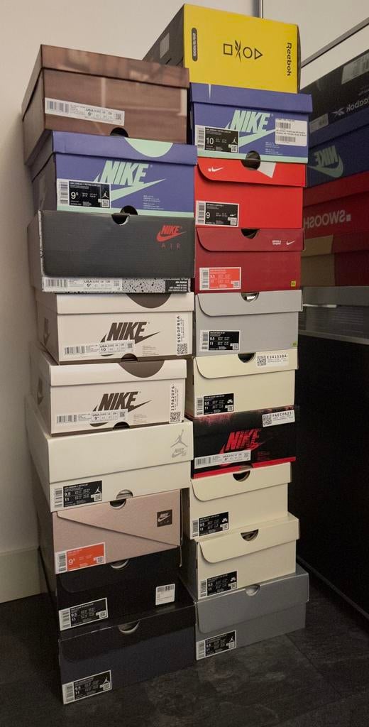 Exclusieve sneaker collectie - 19 paar!, Ophalen, Nieuw, Overige kleuren, Sneakers of Gympen