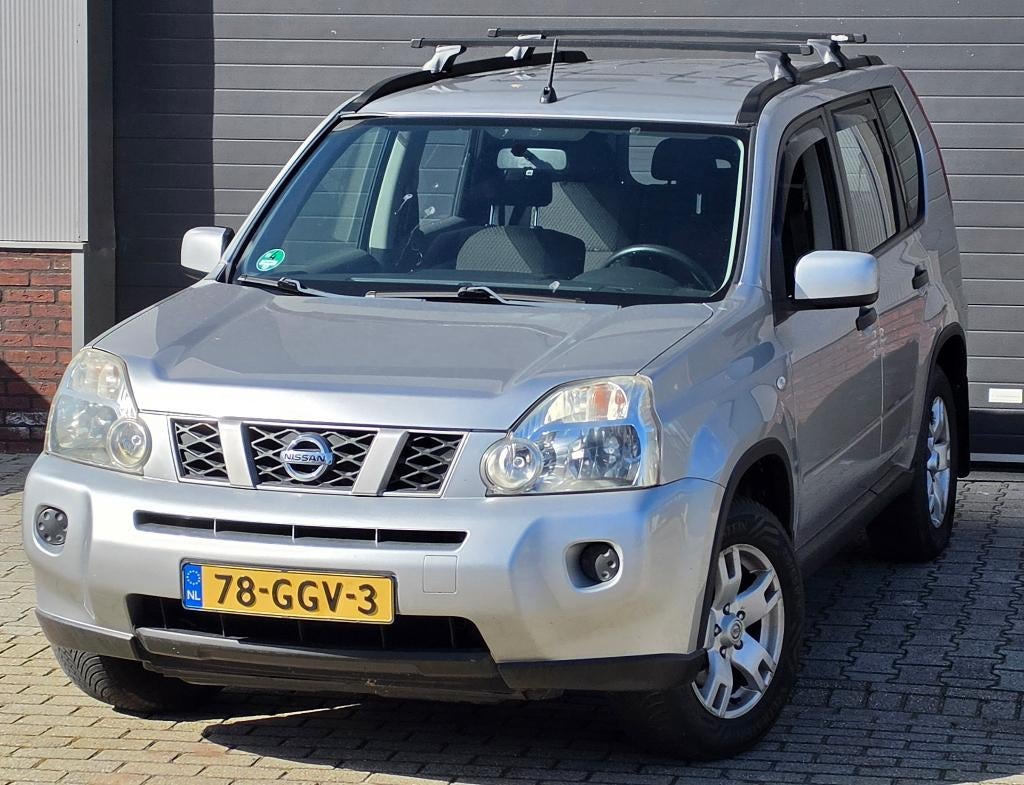 Nissan X-Trail 2.0 104KW 4WD 2008 Grijs 4x4 Nieuwe APK, Stof, Zwart, 4 cilinders, Bedrijf