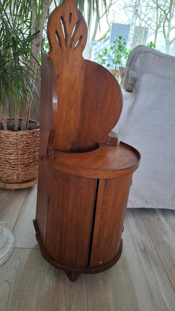 Antieke kinderstoel klein, Ophalen