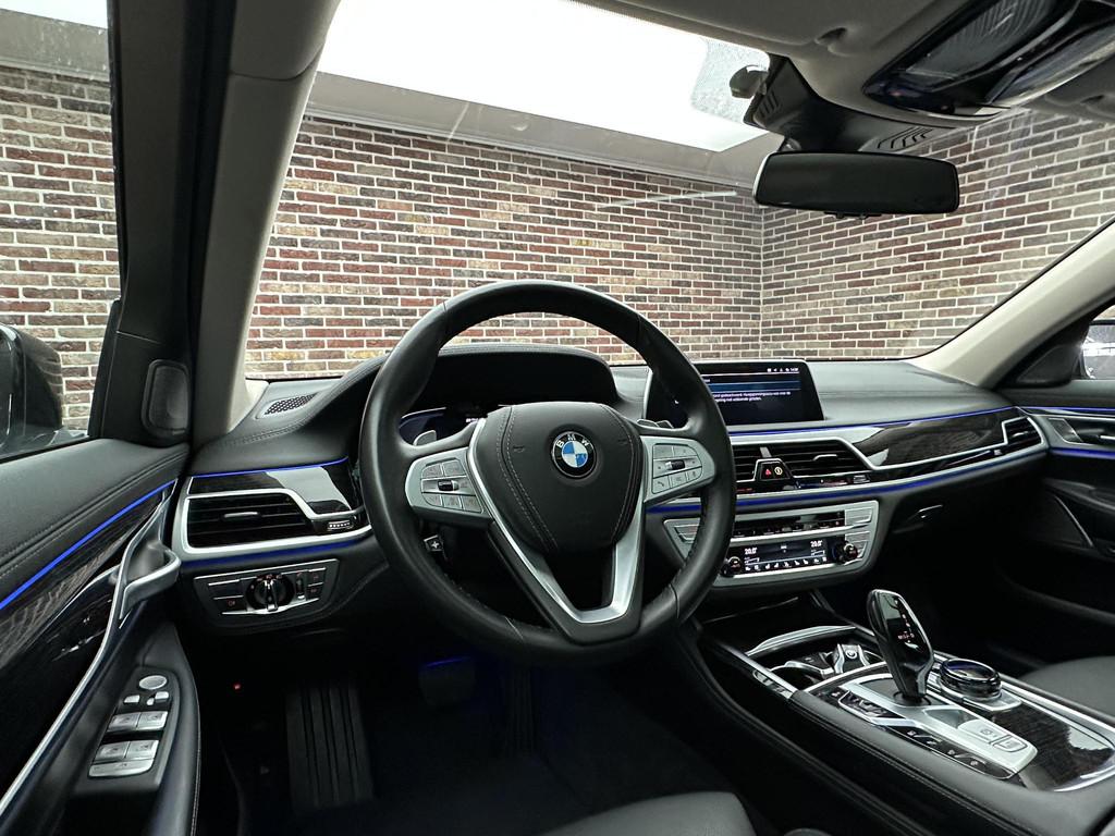 BMW 7-serie 745e Hybrid HEADUP MASSAGE H&K SFEER DAK VIRTUAL, Achterwielaandrijving, Gebruikt, Bedrijf, Hybride Elektrisch/Benzine