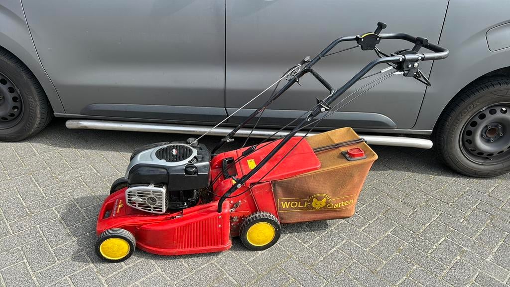 Wolf Garden 46BA benzine grasmaaier., Ophalen, Cirkelmaaier, Gebruikt, Versnellingen
