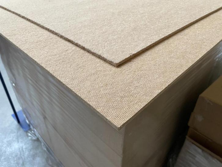 Ondervloer voor laminaat / pvc / houten vloeren - OUTLET, 30 cm of meer, 50 tot 150 cm, Niet ingevuld, Nieuw