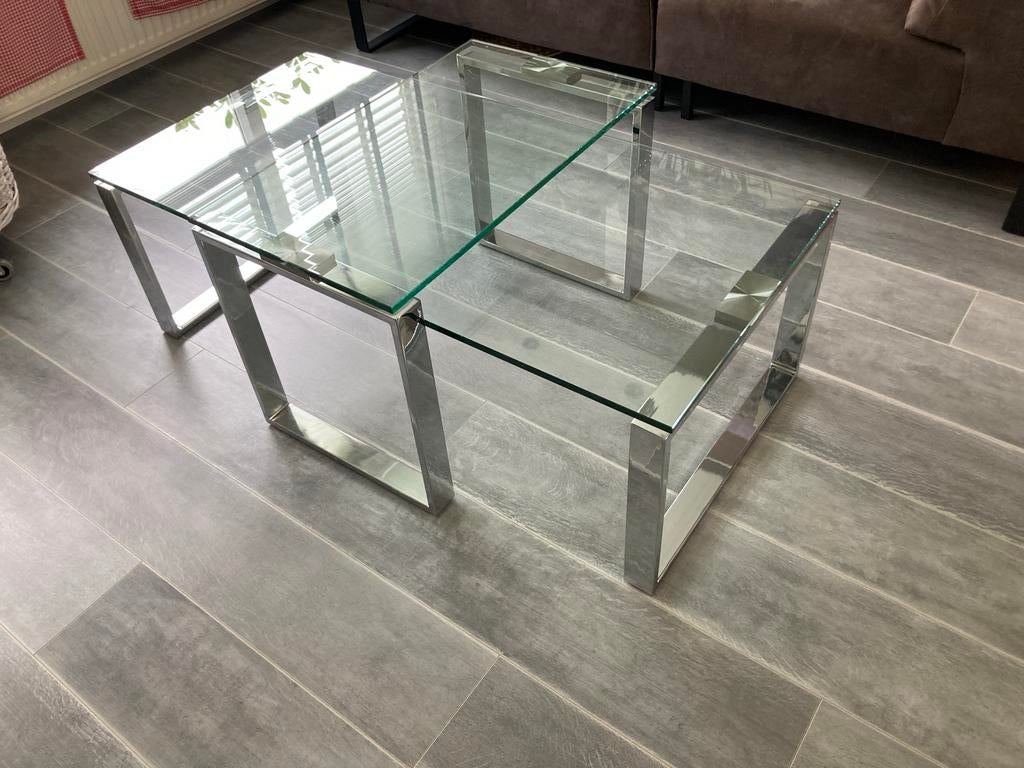 Set van 2 glazen salontafels met chroom onderstel, Huis en Inrichting, Tafels | Salontafels, Ophalen, Gebruikt, 100 tot 150 cm