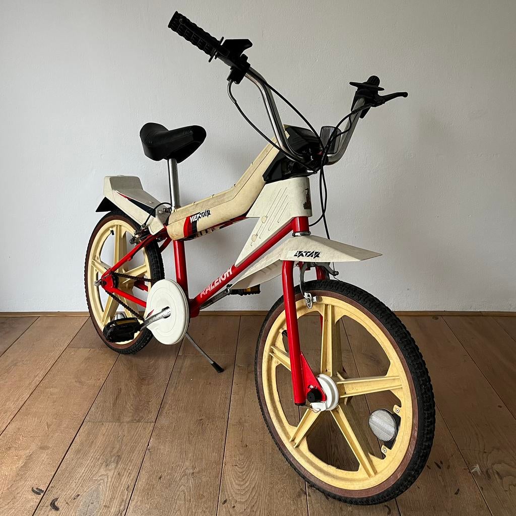 Vintage Raleigh Vektar BMX/Crossfiets, Fietsen en Brommers, Fietsen | Crossfietsen en BMX, Ophalen, 16 tot 20 inch, Staal, Zo goed als nieuw