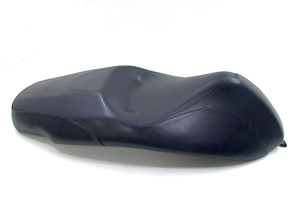 BUDDYSEAT Piaggio Beverly 350 2017-2020 IE (673122), Dhr. S. di Majo, Gebruikt, Info@cama-motorparts.nl, P.J. Troelstraweg 8 8
3144 CX  MAASSLUIS, NL