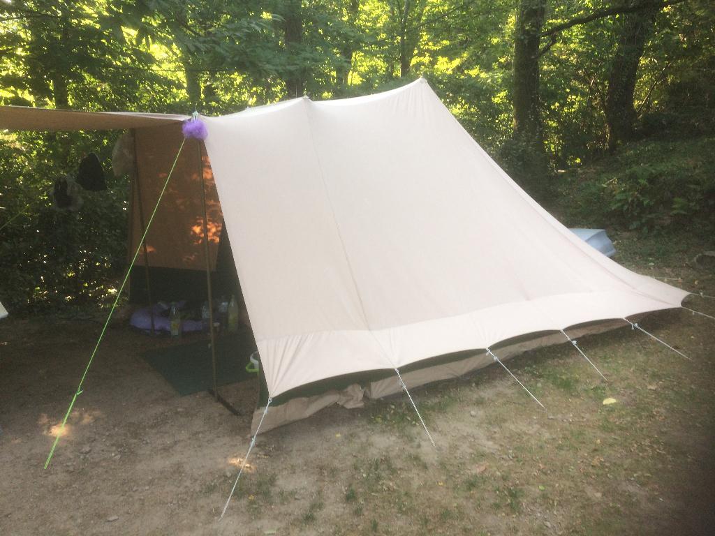 Katoenen piramidetent Esvo, Caravans en Kamperen, Tenten, tot en met 3, Zo goed als nieuw, Ophalen