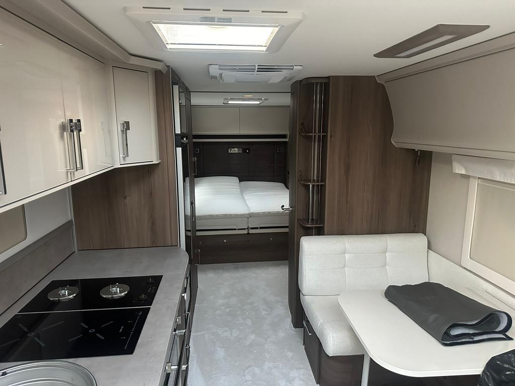 KABE Imperial 880 GLE-KS, Queensbed, Rondzit, Bedrijf, Kabe