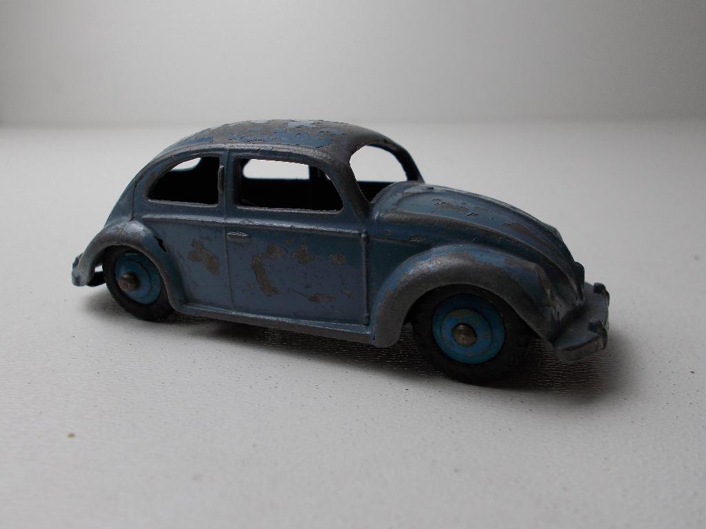 1962 Dinky Toys 181 VOLKSWAGEN KEVER/BEETLE (RAF BLUE) -B-, Ophalen of Verzenden, Gebruikt, Auto, Dinky Toys