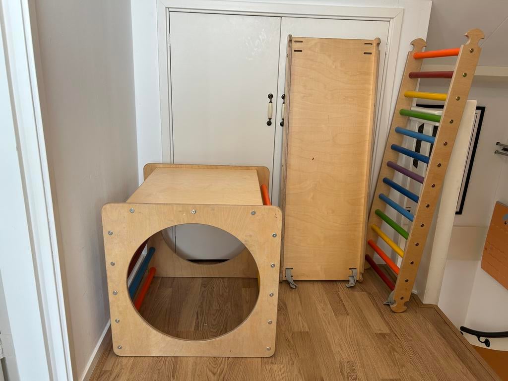 Speeltoestel met glijbaan, Ophalen, Zo goed als nieuw, Overige typen