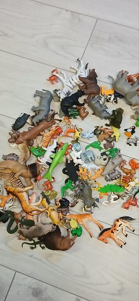 Grote set tweedehands dieren, dinosaurussen, bomen en plante, Ophalen of Verzenden, Gebruikt, Jongen of Meisje