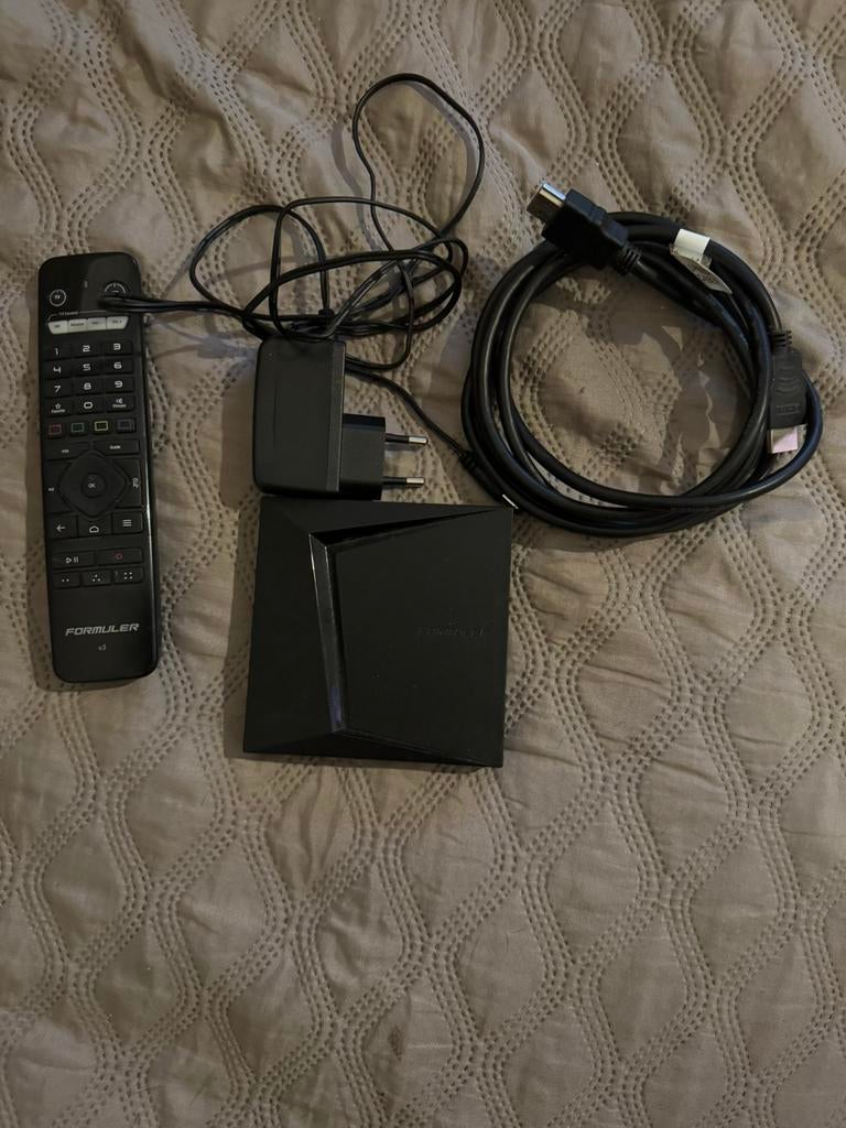 Te koop Formuler Z10 Pro Max, Ophalen of Verzenden, Zo goed als nieuw, Overige merken