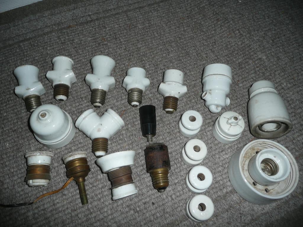 Antieke elektra onderdelen van porselein, Ophalen of Verzenden