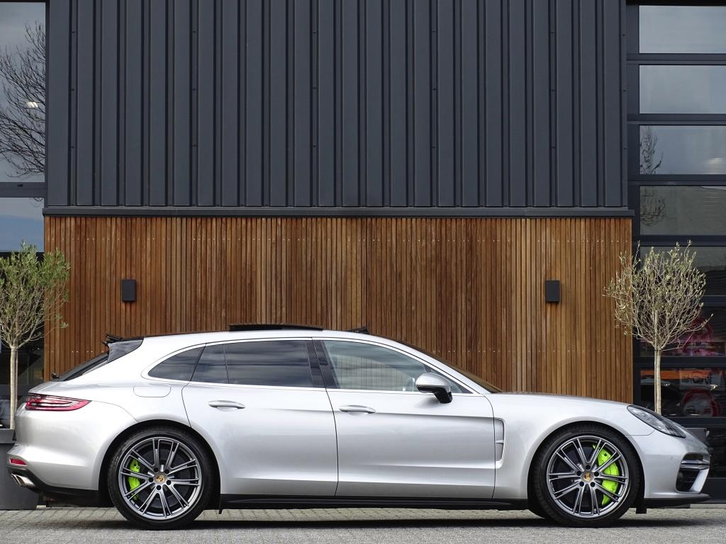 Porsche Panamera Sport Turismo 4.0 Turbo 680PK / Ceramic / B, Automaat, Gebruikt, 120 €/maand, Leder