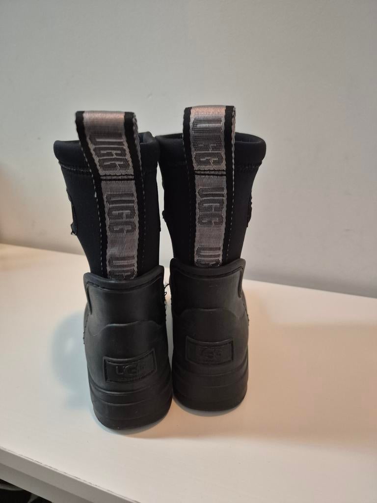 Ugg rubberen laarzen maat 28,5, Ophalen, UGG, Meisje, Laarzen