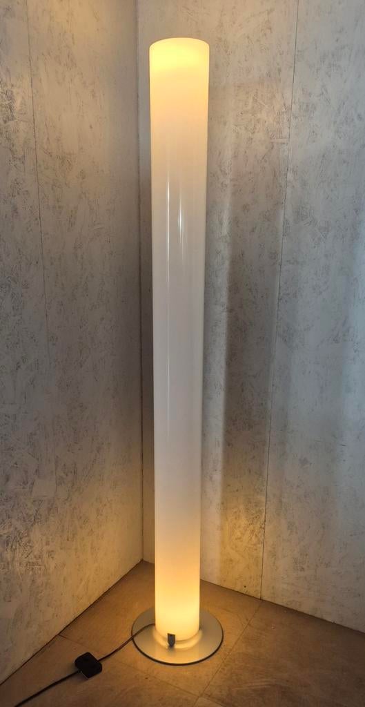 Flos Stylos Italiaans design vloerlamp, Achille Castiglioni, Ophalen, Kunststof, Modernistisch, Zo goed als nieuw