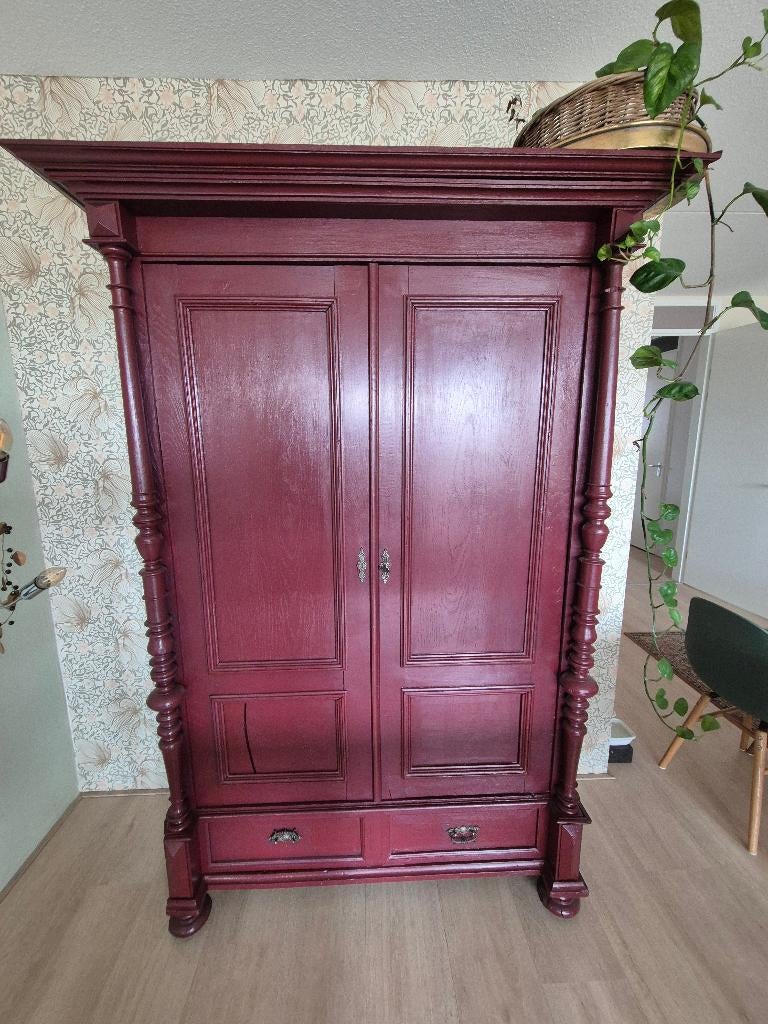 Landelijke klassieke kast, Franse kast, legkast, linnenkast, Ophalen