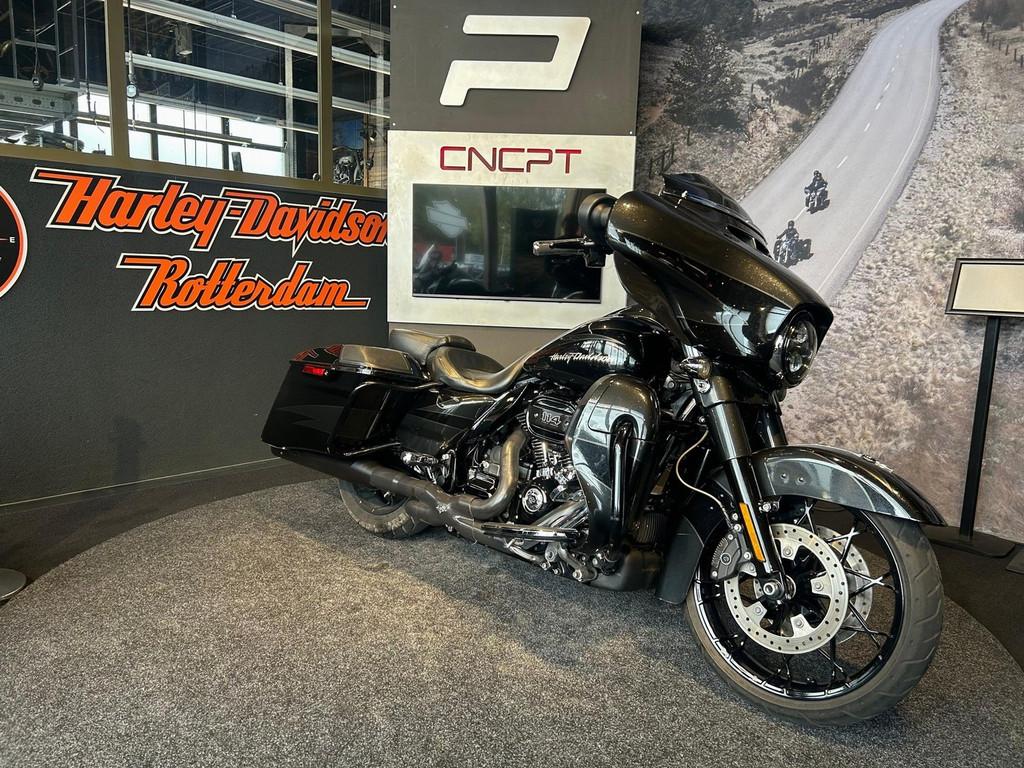 Harley-Davidson FLHXSE CVO STREET GLIDE (bj 2017), Motoren, Motoren | Harley-Davidson, Bedrijf, Toermotor, Sales@harleydavidsonrotterdam.nl