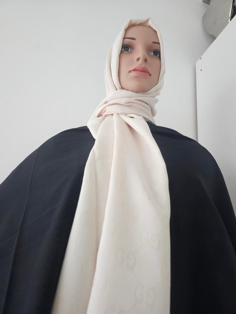 Sjaal groot Avandia merk meloenkleurig, Kleding | Dames, Mutsen, Sjaals en Handschoenen, Ophalen of Verzenden, Zo goed als nieuw