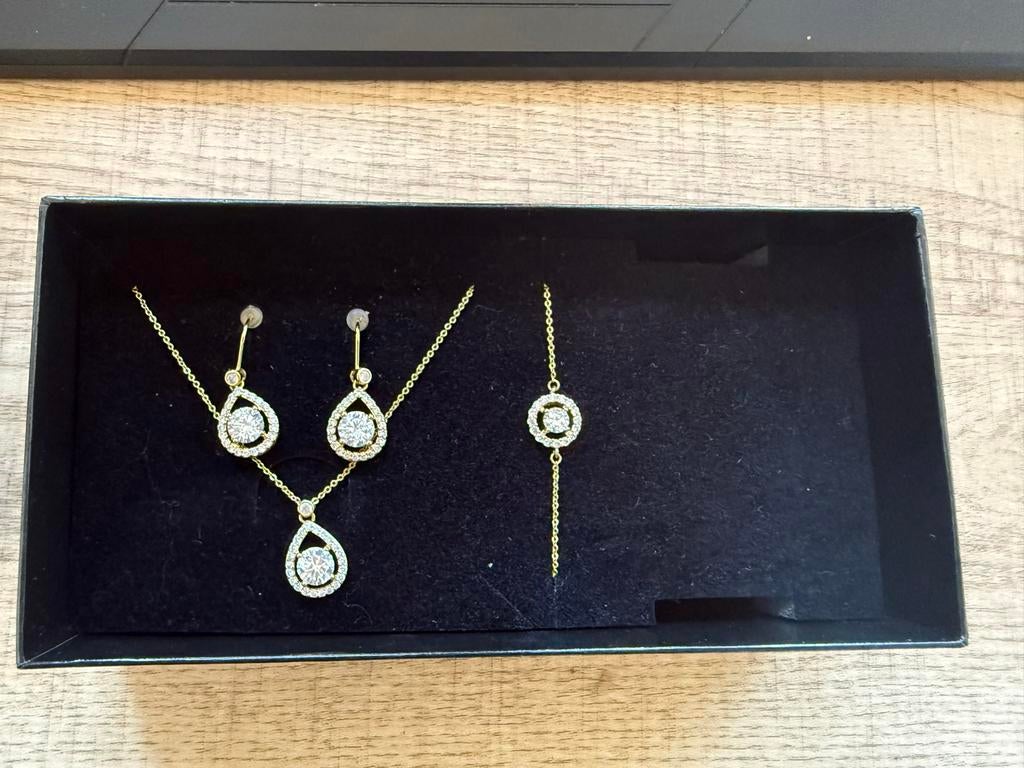 Ketting, armband en oorbellen set van ‘1920 vintage style’, Nieuw, Goud, Goud, Ophalen