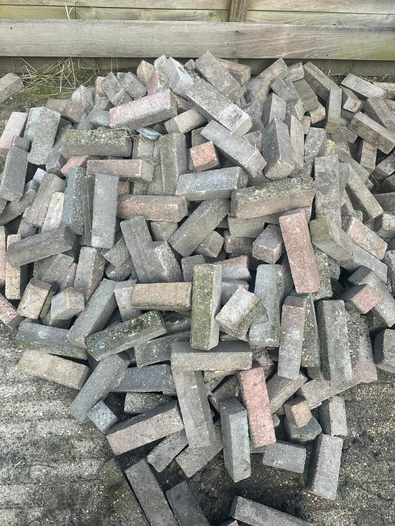 Betonklinkers waalformaat, ca. 30 m2, Ophalen, Gebruikt, Klinkers, 10 m² of meer