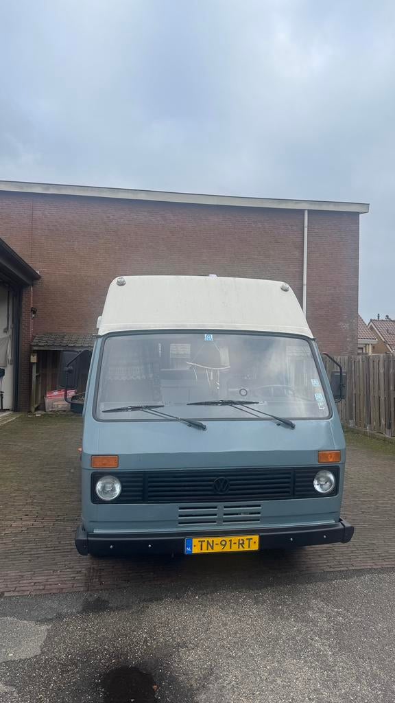Volkswagen LT Camper 1983 Off-grid | Nieuwe APK 2.4 Diesel, Buscamper of Camperbus, Volkswagen, Tot en met 2, Particulier