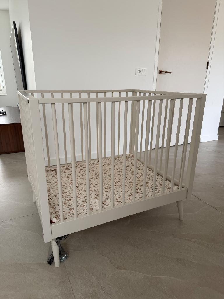 europe baby evy box mat oatmeal, Kinderen en Baby's, Boxen, Ophalen, Gebruikt, Vierkant, In hoogte verstelbaar