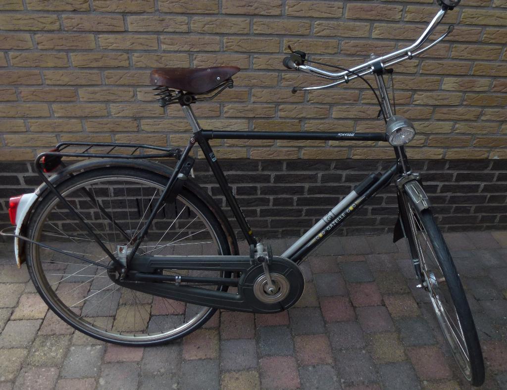 Gazelle herenfiets 28 inch jaren 80 vintage trommelremmen, Ophalen, Gebruikt, Versnellingen, 57 tot 61 cm