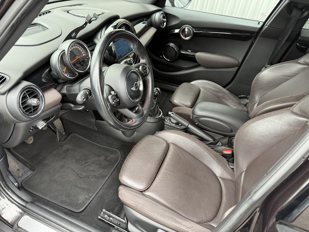 MINI Mini 1.5 Cooper Chili Business Clima, Leer, CC, PDC & C, Auto's, Mini, 136 pk, Gebruikt, Euro 6, Bruin