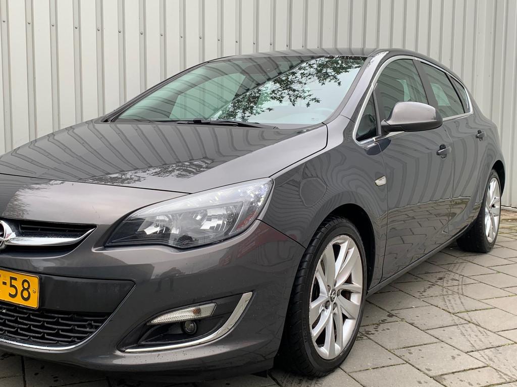 Opel Astra 1.4 Turbo Cosmo||EXPORT HANDELSPRIJS|, Voorwielaandrijving, Euro 5, Stof, Gebruikt