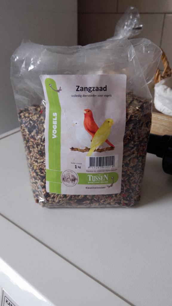 kanarie voer / zanzaad 750 Gram plus bus schelpenzand., Dieren en Toebehoren, Ophalen, Gebruikt, Eten en Drinken