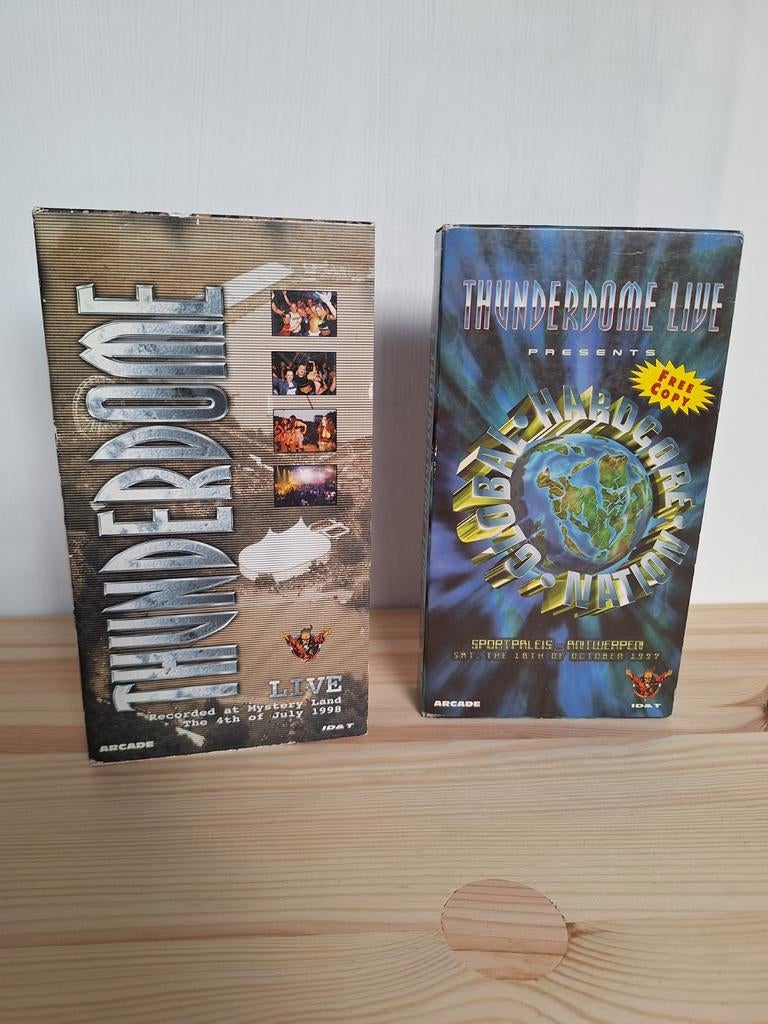 Thunderdome vhs 2x, Alle leeftijden, Ophalen of Verzenden, Zo goed als nieuw