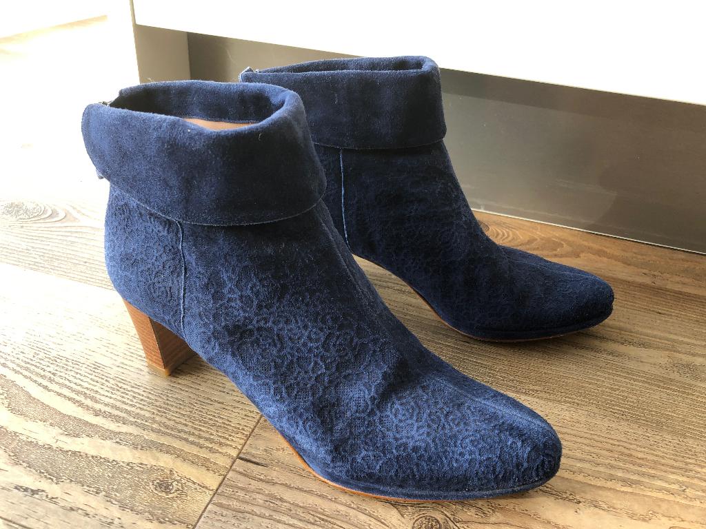 Blauwe Lilian dames enkellaarsjes maat 42 (43), Blauw, Lilian, Lage of Enkellaarzen, Ophalen of Verzenden