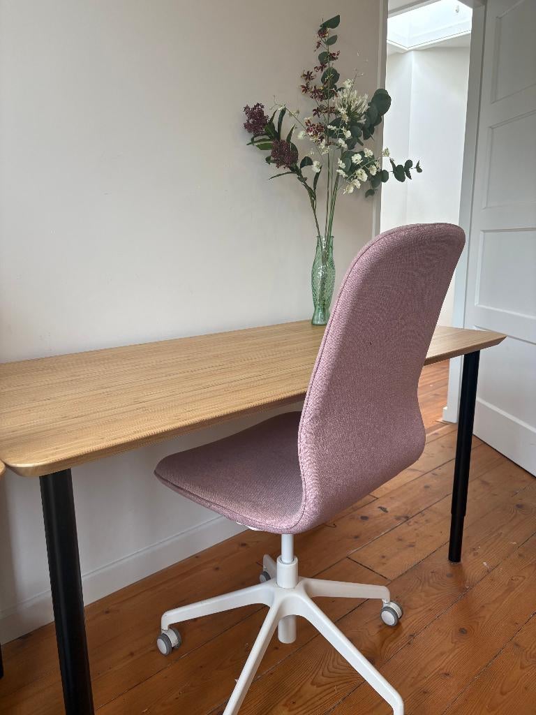 IKEA bureau bamboe verstelbaar (ANFALLARE/OLOV), Ophalen, Zo goed als nieuw