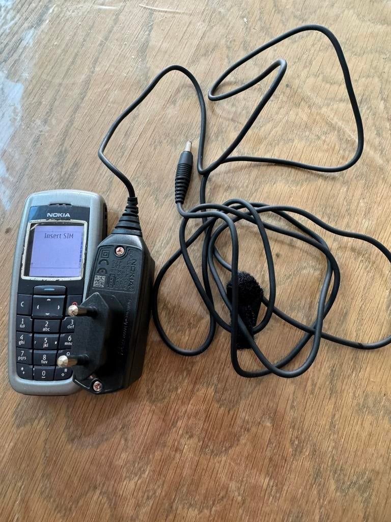 Nokia type 2600 origineel met oplader, Telecommunicatie, Mobiele telefoons | Nokia, Gebruikt, Geen camera, Fysiek toetsenbord