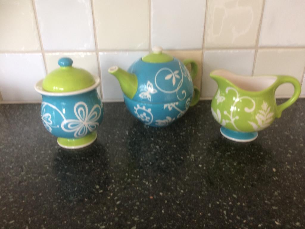 Riverdale Tee for One set en suikerpot en melkkannetje, Overige typen, Ophalen of Verzenden, Zo goed als nieuw, Overige stijlen