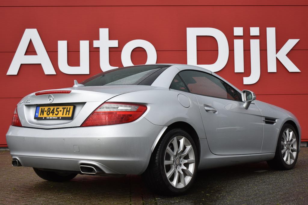 Mercedes-Benz SLK 350 LED/Bi-Xenon | Leder | Nekverwarming |, Automaat, Euro 5, Achterwielaandrijving, Zwart