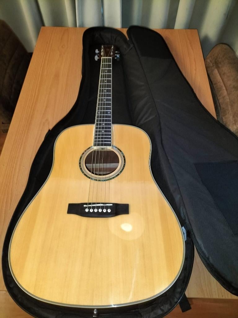 Harley Benton gitaar, Ophalen, Zo goed als nieuw, Klassieke of Spaanse gitaar