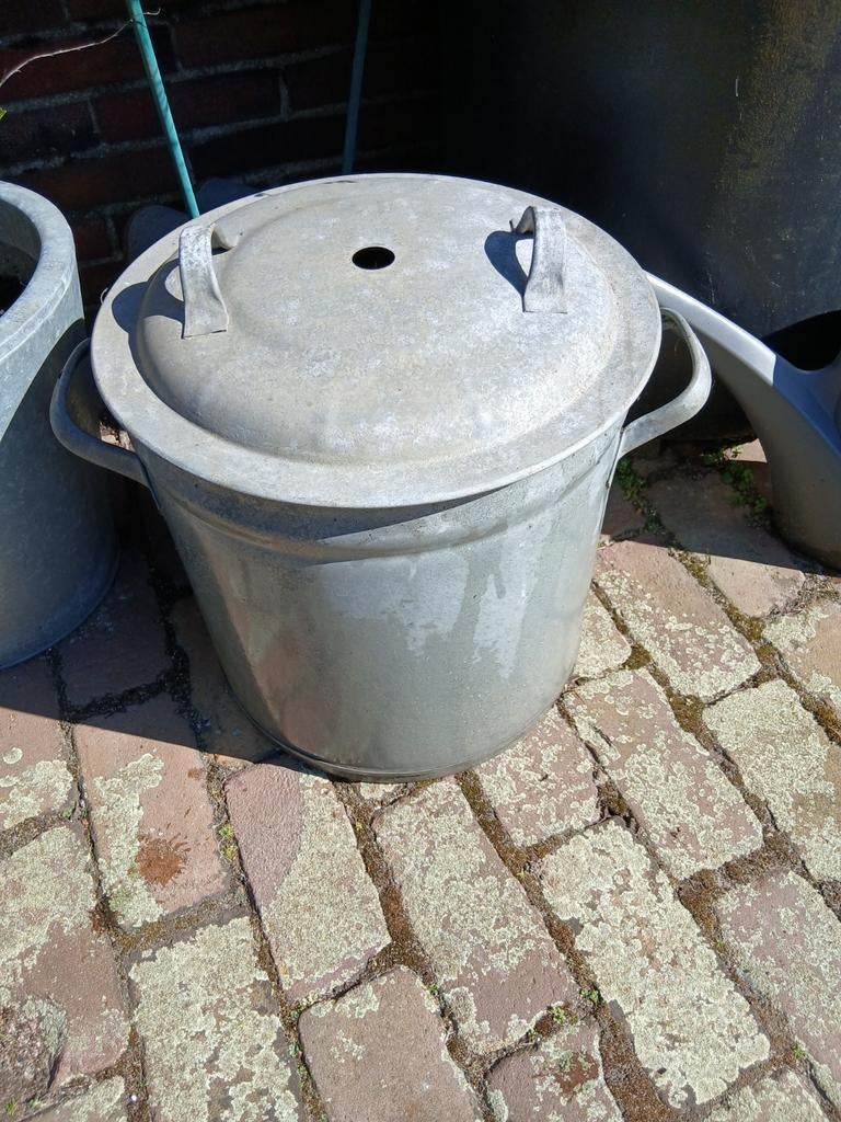 Zinken weckketel., Ophalen, Rond, Metaal, Minder dan 30 cm