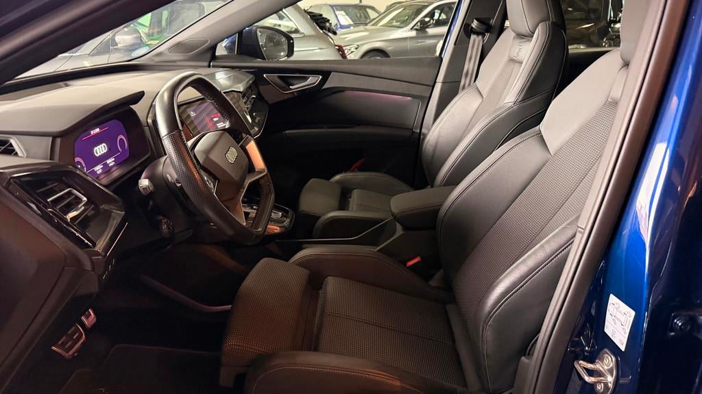 Audi Q4 e-tron 40 Edition S-Competition 77 kWh SOH 90% 2X S-, Auto's, Automaat, Achterwielaandrijving, Blauw, Leder en Stof