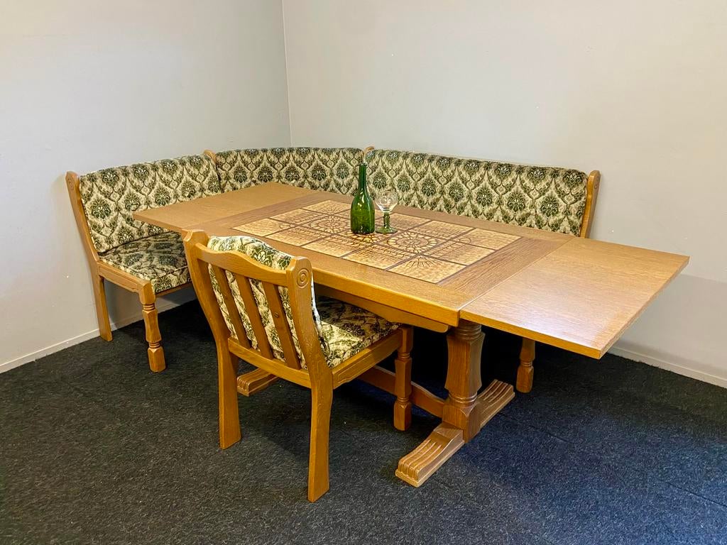 Originele Vintage Duitse eethoek oostenrijkse zithoek hoek, Huis en Inrichting, Barren, Zo goed als nieuw, Inclusief barstoelen