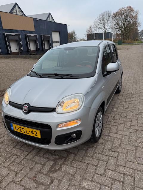 Fiat Panda Lounge 2015, 1e eigenaar, dealer onderhouden, Auto's, Fiat, Voorwielaandrijving, Stof, Euro 6, Panda