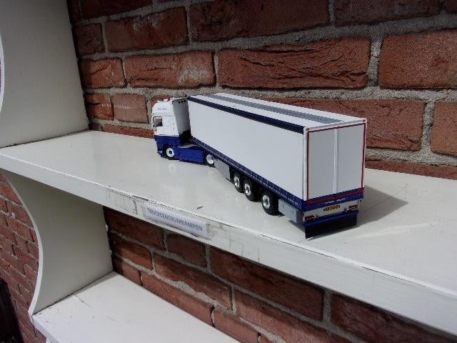 WSI  Daf  XF  Super  Space  Cab  van  VDB  Lunteren., Hobby en Vrije tijd, Modelauto's | 1:50, Ophalen of Verzenden, Nieuw, Bus of Vrachtwagen