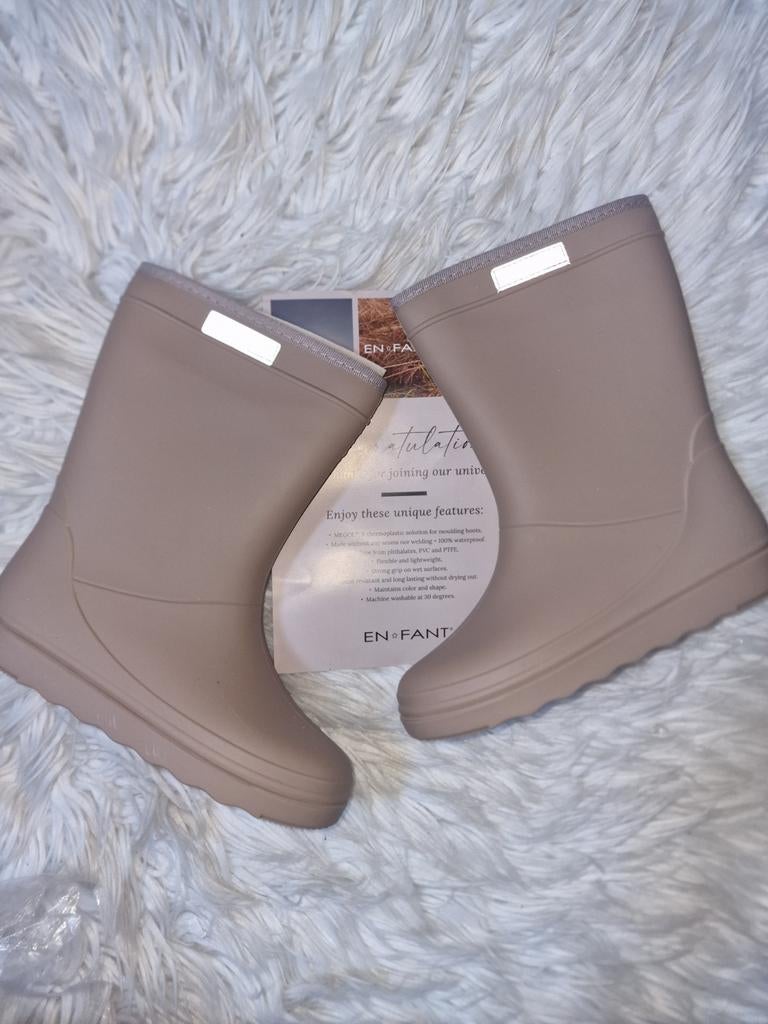 Enfant winter Regenlaars Winter Maat 30 sneeuw en fant, Kinderen en Baby's, Kinderkleding | Schoenen en Sokken, Ophalen of Verzenden