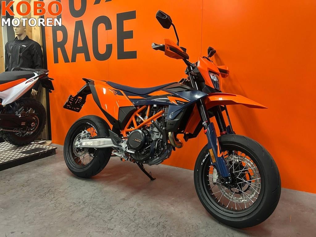 KTM 690 SMC R (bj 2025 model 2026), Motoren, Motoren | KTM, KTM, Bedrijf, Onbekend, 690 cc