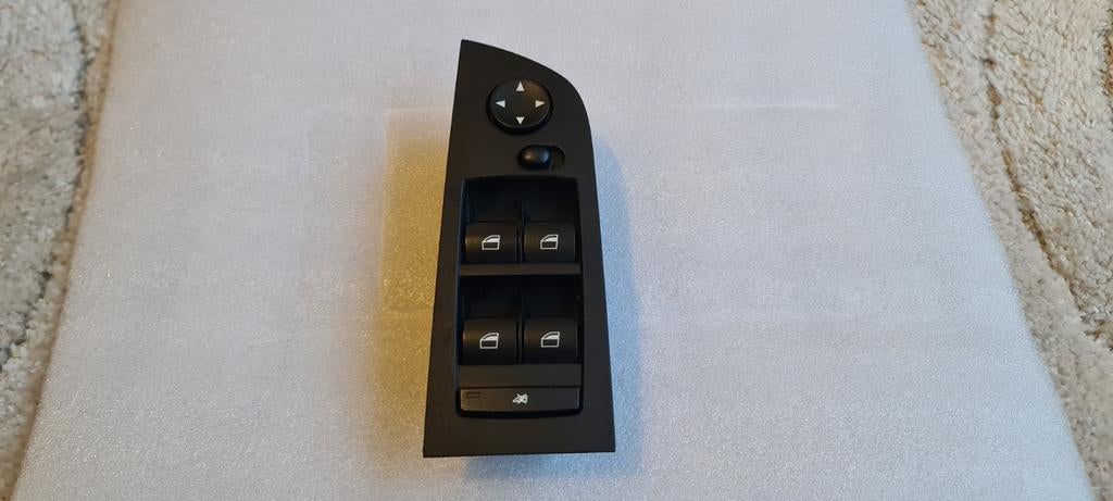 Originele BMW E90 Raamschakelaar 4 Elektrische Ramen, Ophalen of Verzenden, Gebruikt, BMW
