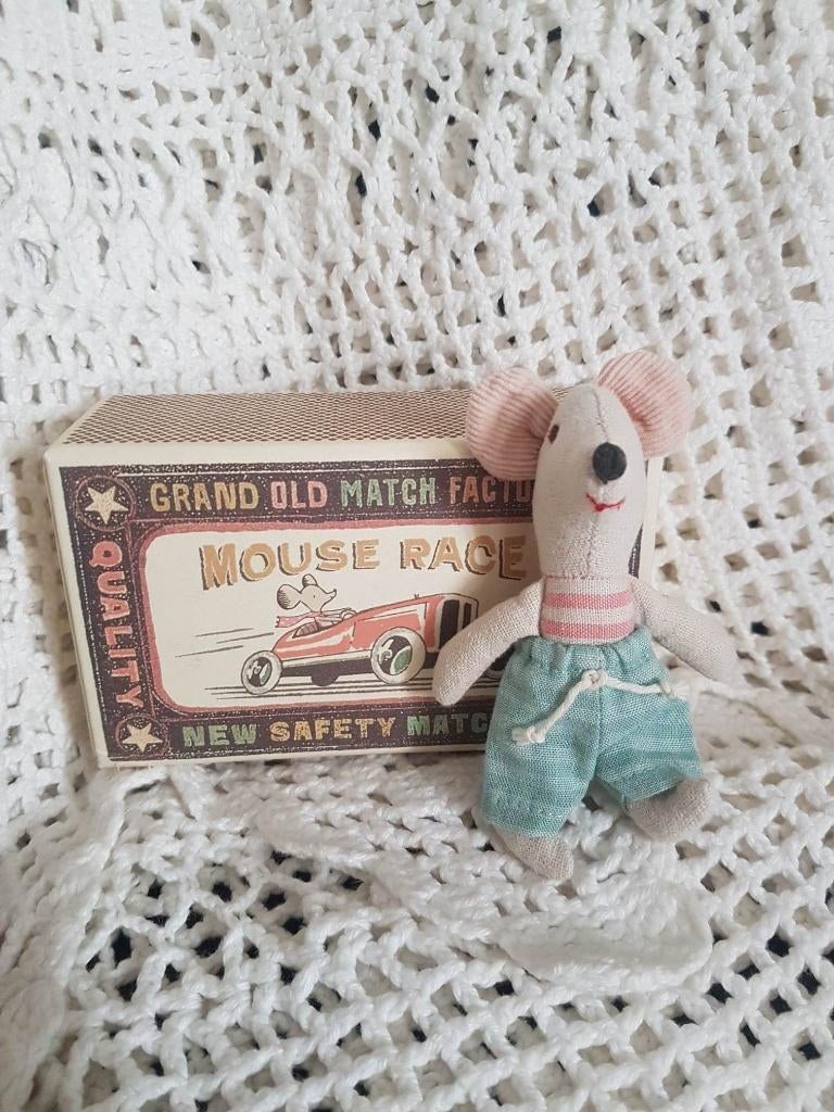 Maileg kleine broer lichtblauw - collectors item, Ophalen of Verzenden, Nieuw, Popje