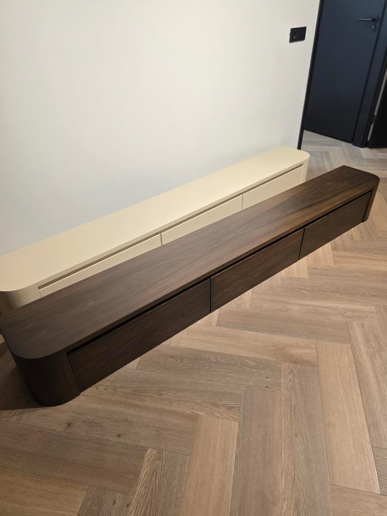 NIEUW! Zwevend TV meubel Walnoot 180cm/240cm, Huis en Inrichting, Ophalen